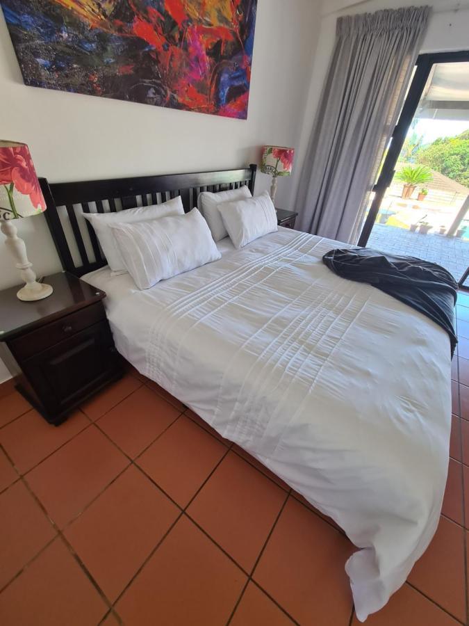 Hotel Indaba Manor On 413 Owen Ellis Dr Port Edward Exterior foto